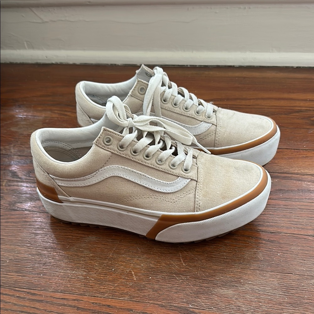 Vans Cream and Tan Platform Low-Top Sneakers Canvas Sneakers